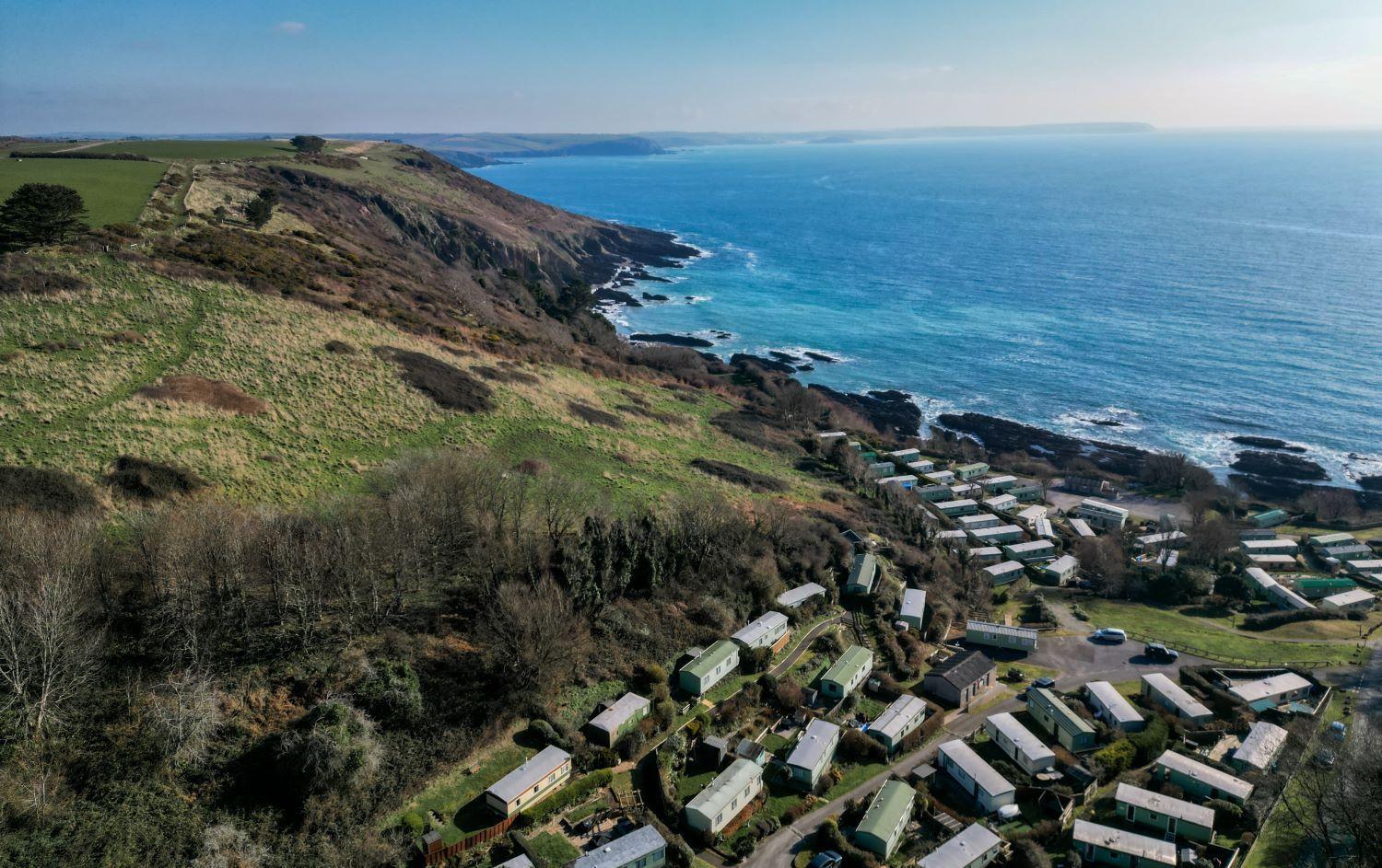 Вилла Revelstoke Park House Noss Mayo Экстерьер фото